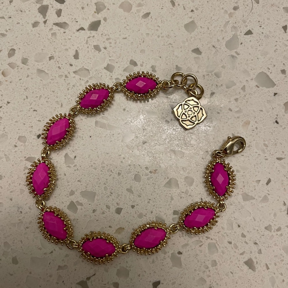 Kendra Scott bracelet